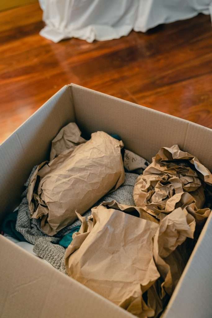 Coffee cups in a padded storage box