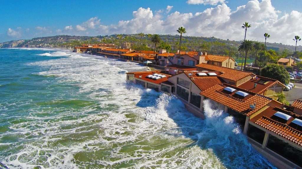 the marine room restaurant in La Jolla