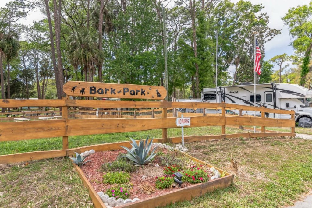 Eleanor Oaks Best Long Term RV Parks In Florida