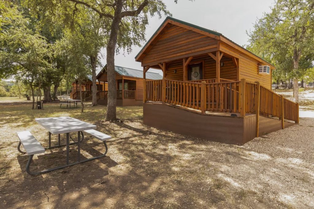 Campgrounds In Texas Als Hideaway Cabin and RV Rentals 2 1