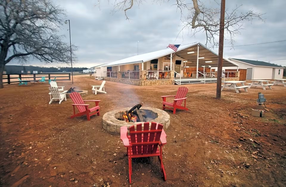 Campgrounds In Texas Lake Palo Pinto RV Park 1